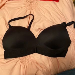 PINK Wireless Push Up Bra